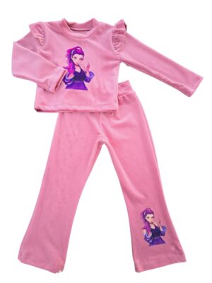 Trening fete Huntrix- Rumi roz